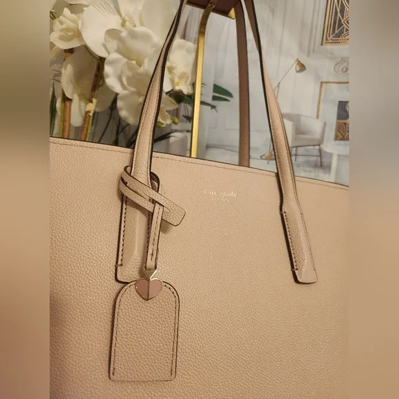 Kate Spade Light Blush Pink Tote. New Without Tags. Beautiful Big Tote! - Picture 7 of 16